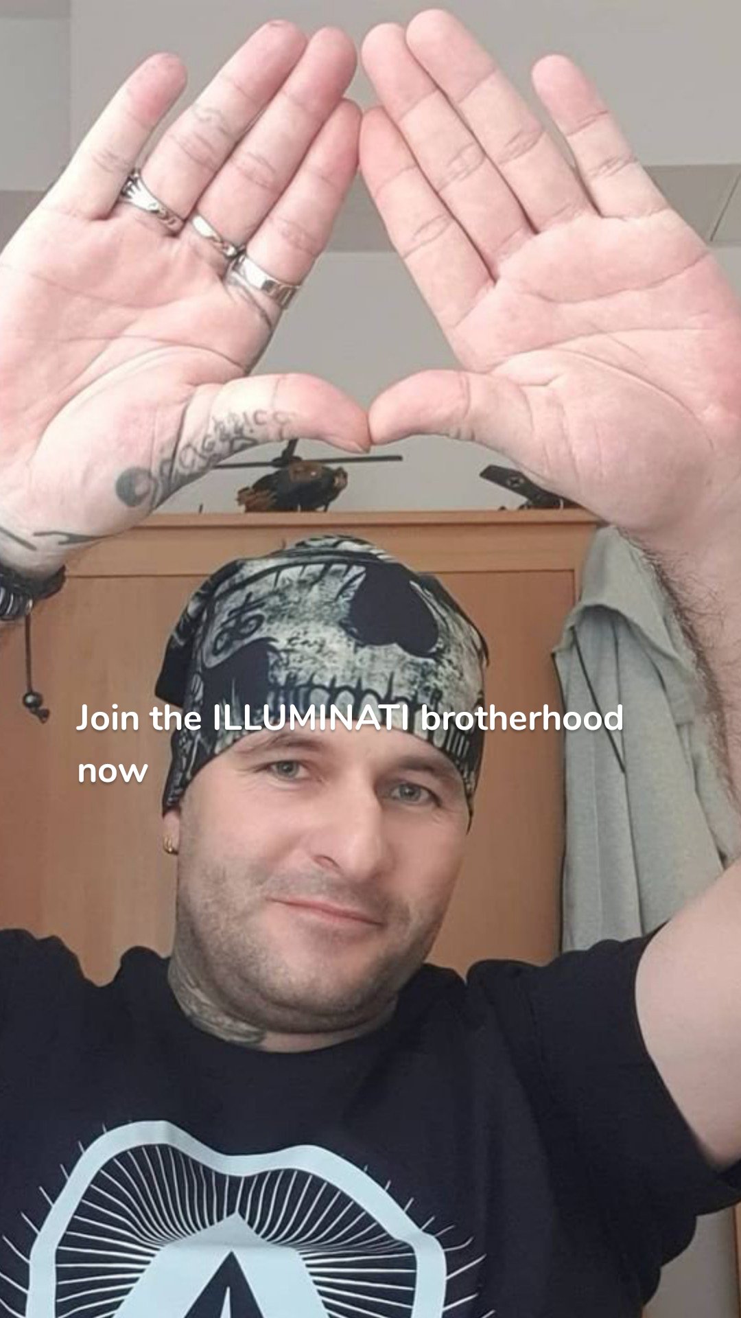 Join the ILLUMINATI brotherhood now
